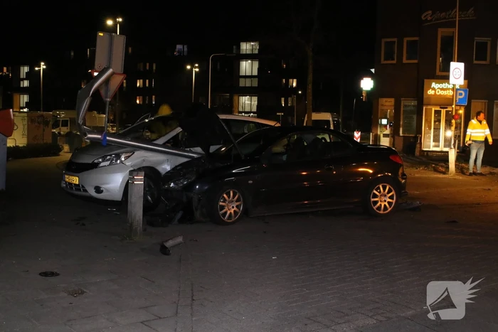 Enorme ravage na botsing, bestuurder aangehouden