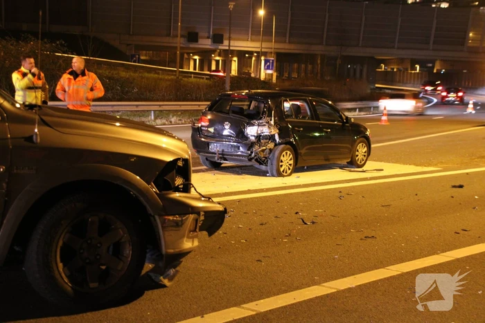 Drie voertuigen betrokken bij ongeval op snelweg