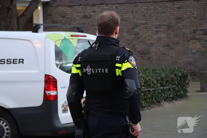 Mensen staande gehouden bij grote politieactie