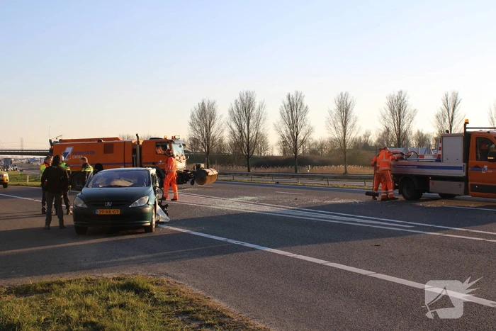 Inzittende bekneld na kettingbotsing