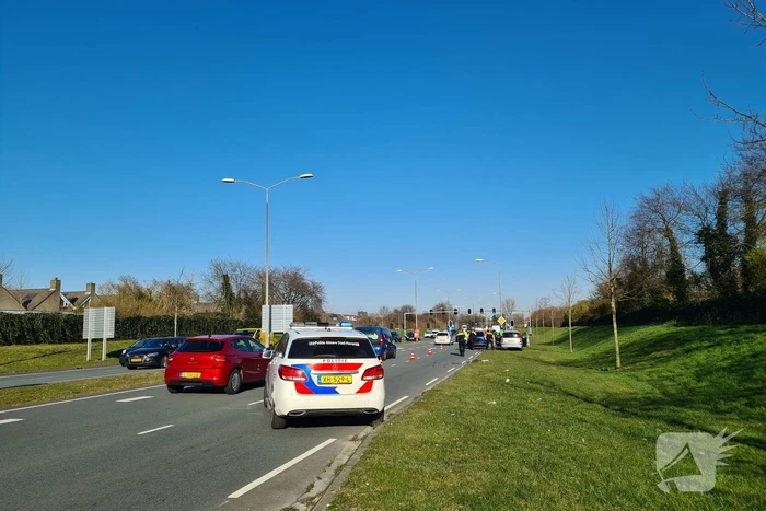 Kop-staart botsing zorgt voor veel schade