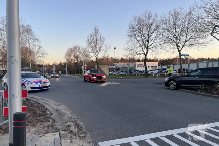 Schade na botsing op kruising