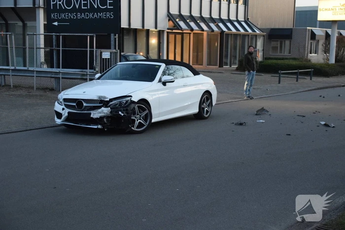 Gewonden bij ongeval tussen auto en motorscooter