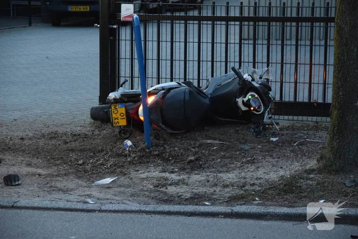 Gewonden bij ongeval tussen auto en motorscooter