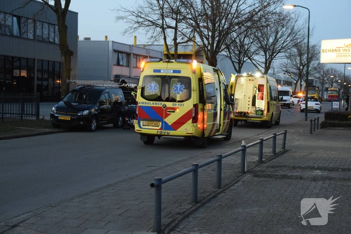 Gewonden bij ongeval tussen auto en motorscooter