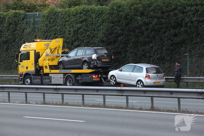 Vijf auto's betrokken bij ongeval op snelweg
