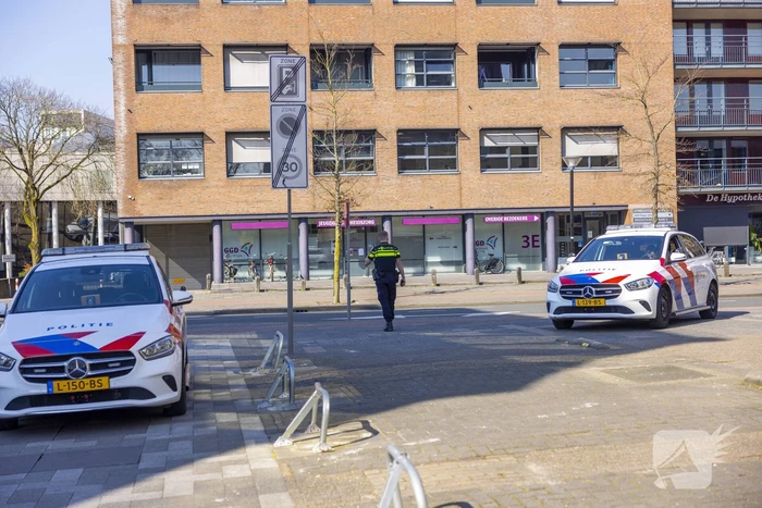 Vrouw raakt gewond bij verkeersongeval