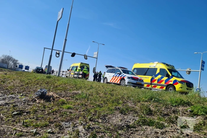 Auto total-loss na botsing op stoplicht