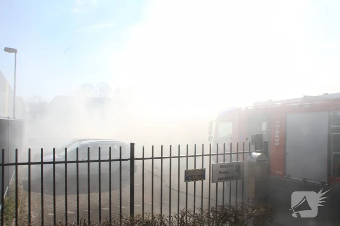 Forse rookontwikkeling bij brand in container