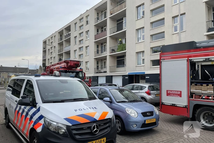 Brand op tweede verdieping van portiekflat