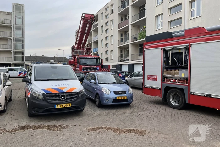 Brand op tweede verdieping van portiekflat