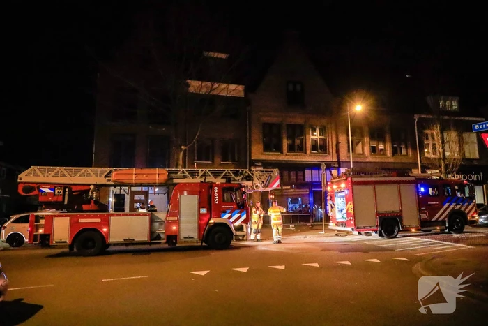 Rookontwikkeling vanwege brand in restaurant Tollius