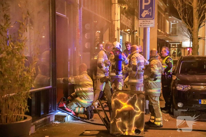 Rookontwikkeling vanwege brand in restaurant Tollius