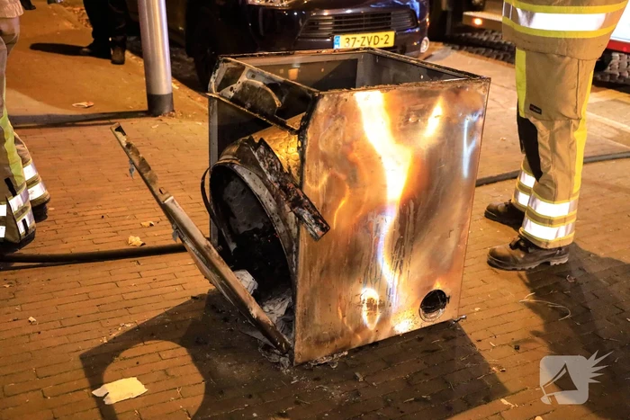 Rookontwikkeling vanwege brand in restaurant Tollius
