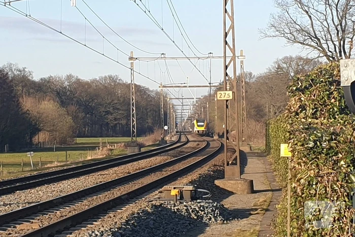 Geen treinverkeer door aanrijding met persoon
