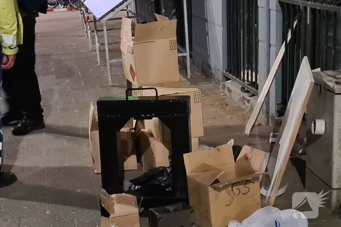 Straat afgezet voor onderzoek naar gevaarlijke stoffen