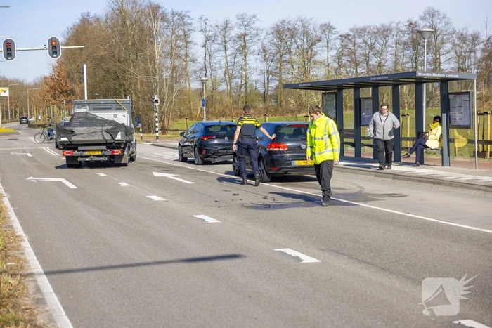 Kop-staart botsing voor Meander ziekenhuis