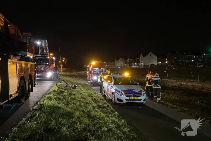Zoekactie na aantreffen fiets naast sloot