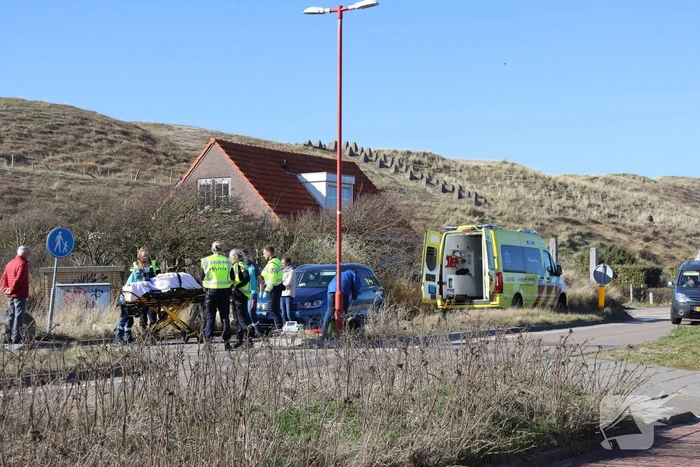Fietser gewond bij botsing met auto