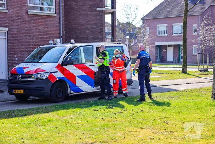 Landing traumahelikopter in Schothorst trekt veel bekijks