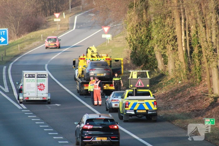 Kop-staart botsing op snelweg