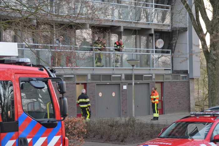 Flatwoning geventileerd na brand