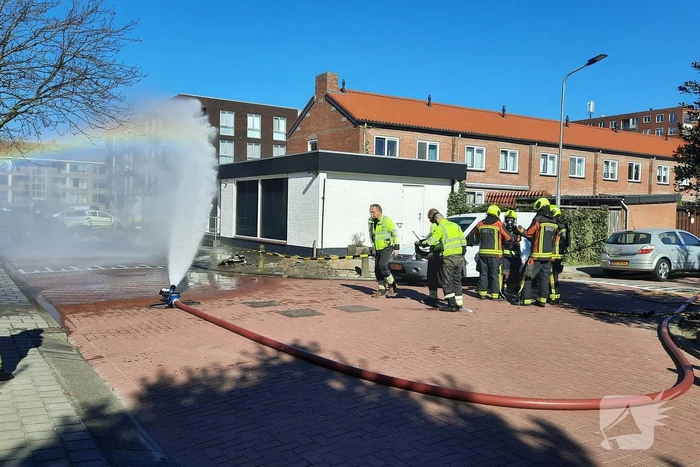 Gasleiding geraakt bij plaatsen van tuinhek