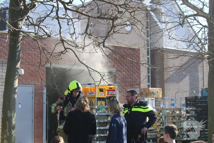Supermarkt Albert Heijn ontruimd vanwege brand