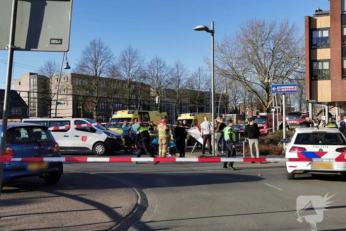 Bestuurster rijdt door na ernstige aanrijding