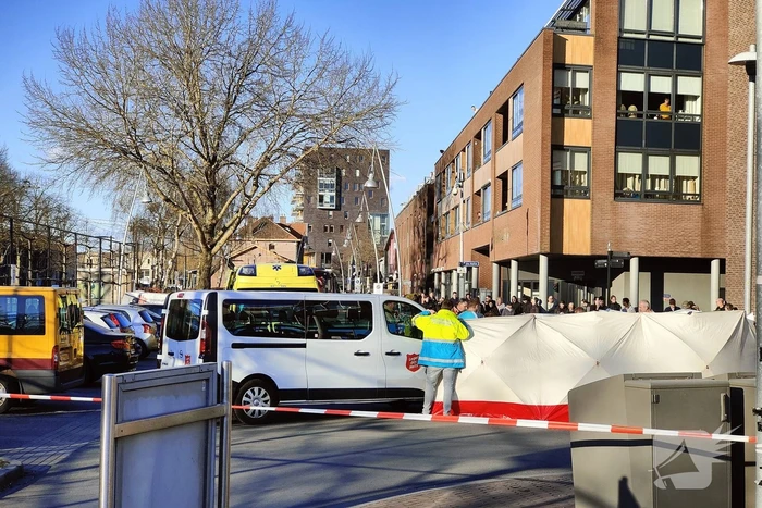 Bestuurster rijdt door na ernstige aanrijding