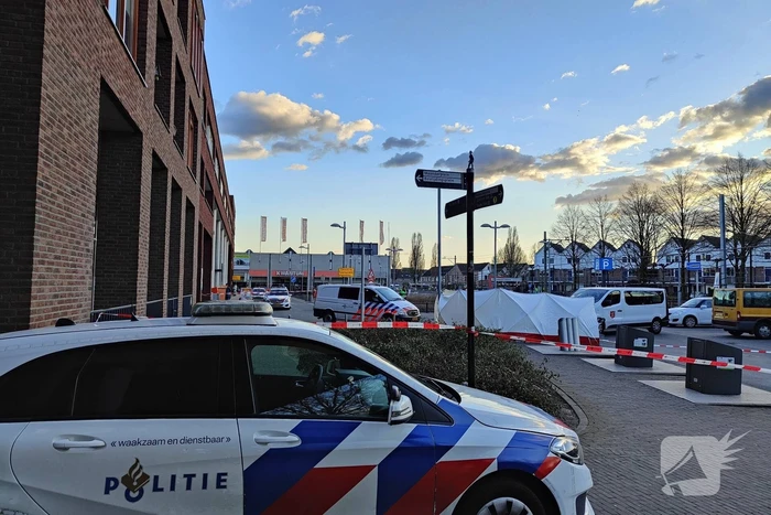 Bestuurster rijdt door na ernstige aanrijding