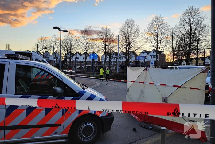 Bestuurster rijdt door na ernstige aanrijding