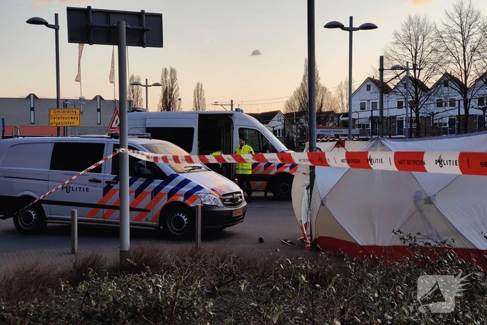 Bestuurster rijdt door na ernstige aanrijding