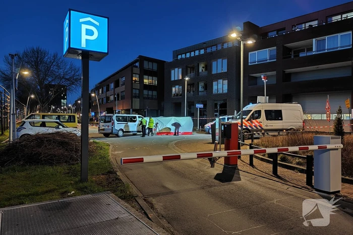 Bestuurster rijdt door na ernstige aanrijding