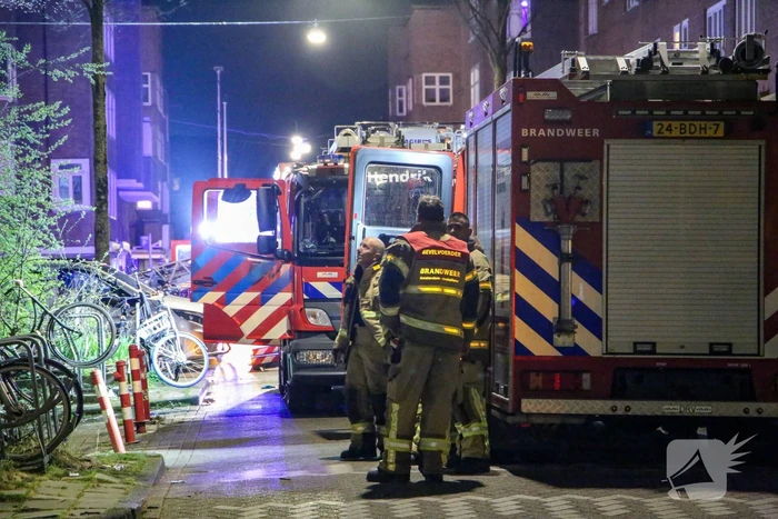 Meerdere woningen ontruimd bij grote brand