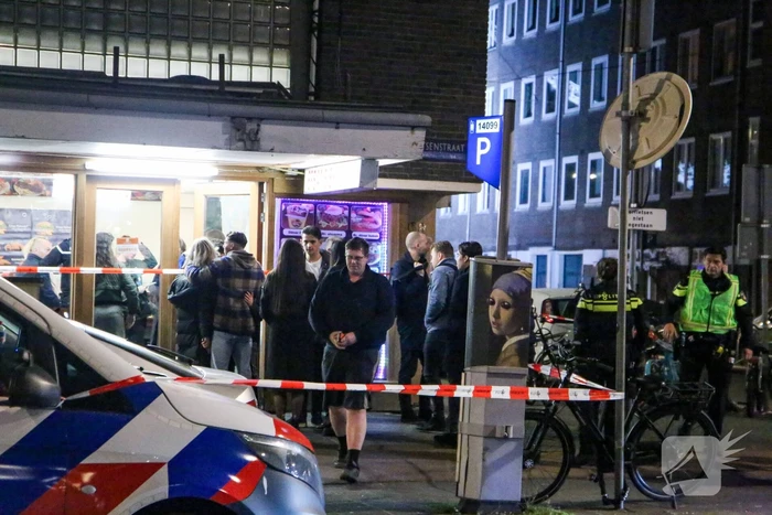 Meerdere woningen ontruimd bij grote brand