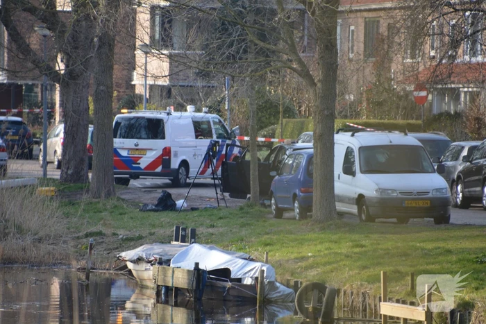 Mogelijk explosief aangetroffen in auto