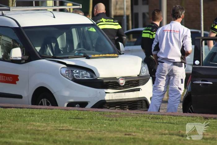 Drie voertuigen betrokken bij kettingbotsing