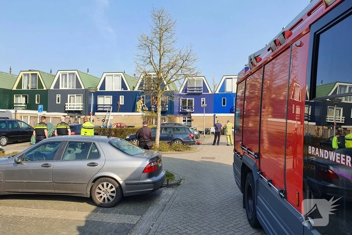 Dakdekkers zetten per ongeluk dak in brand