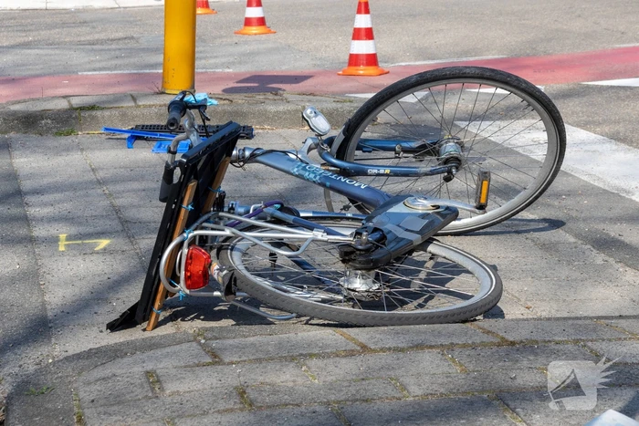 Twee gewonden bij verkeersongeval