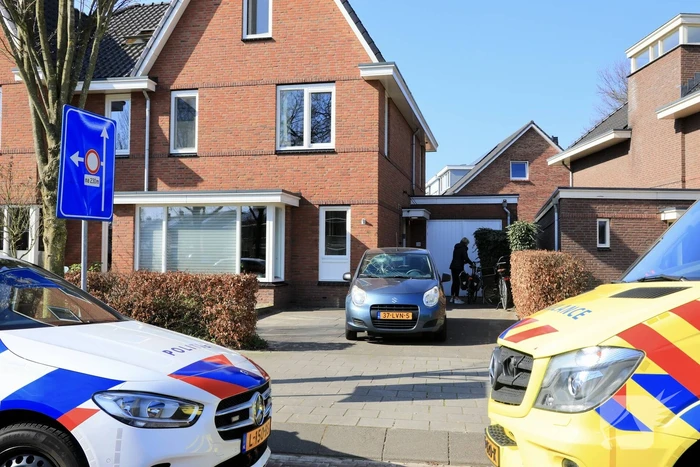 Fietsster gewond bij botsing met auto