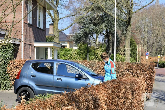 Fietsster gewond bij botsing met auto