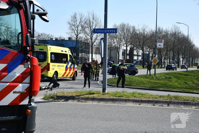 Veel schade bij ongeval tussen twee auto's