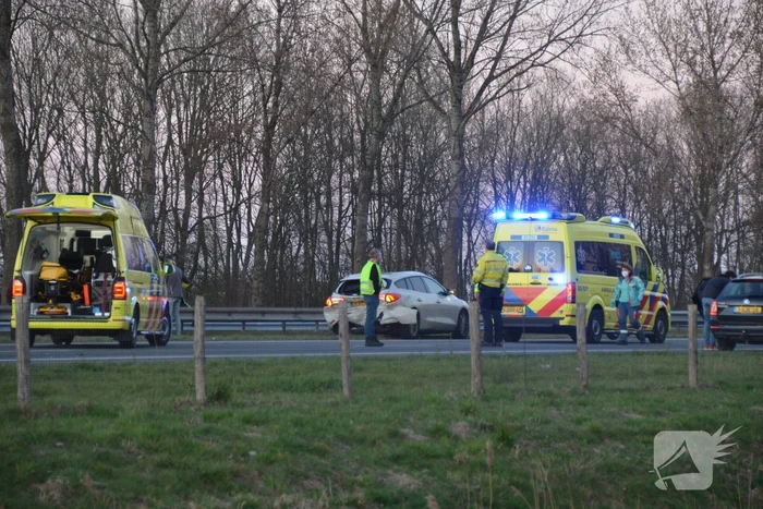 Negen gewonden bij forse kop-staartbotsing