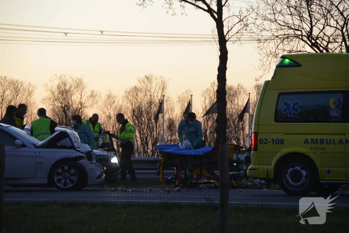 Negen gewonden bij forse kop-staartbotsing