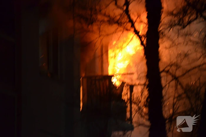Gewonde bij uitslaande brand in flat