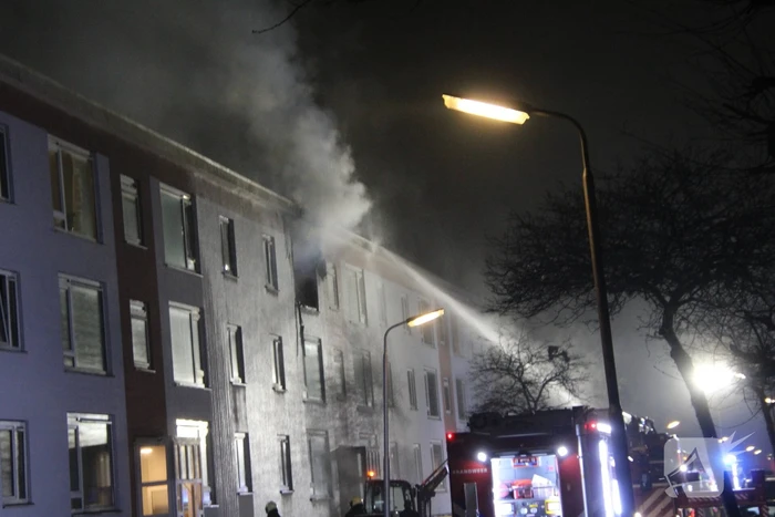 Gewonde bij uitslaande brand in flat