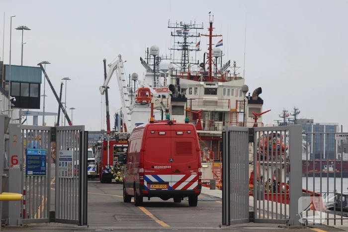 Brandstoflekkage van Offshore Supply Ship