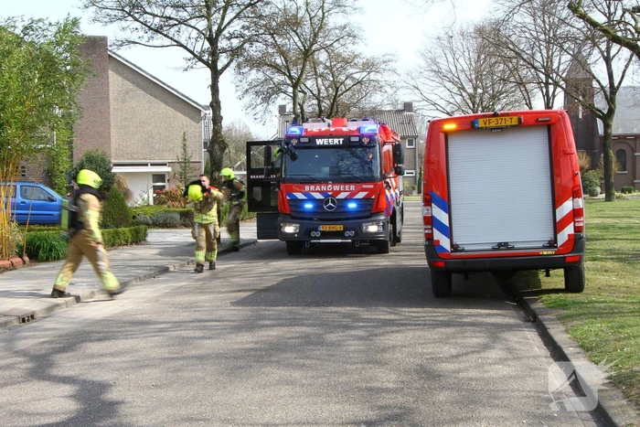 Brandweer doet onderzoek naar gaslucht