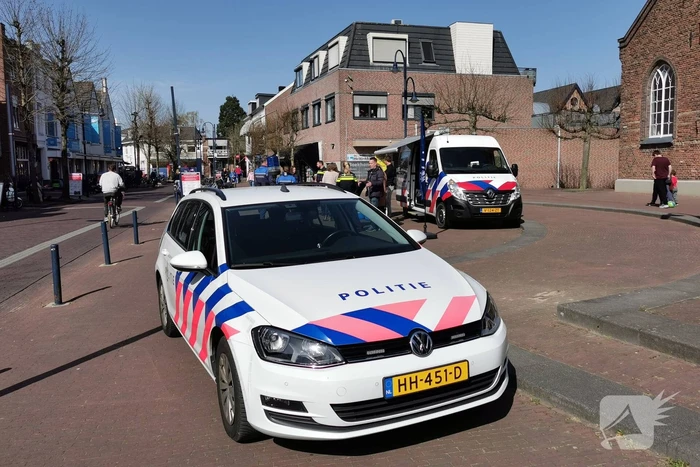 Politie geeft voorlichting aan burgers